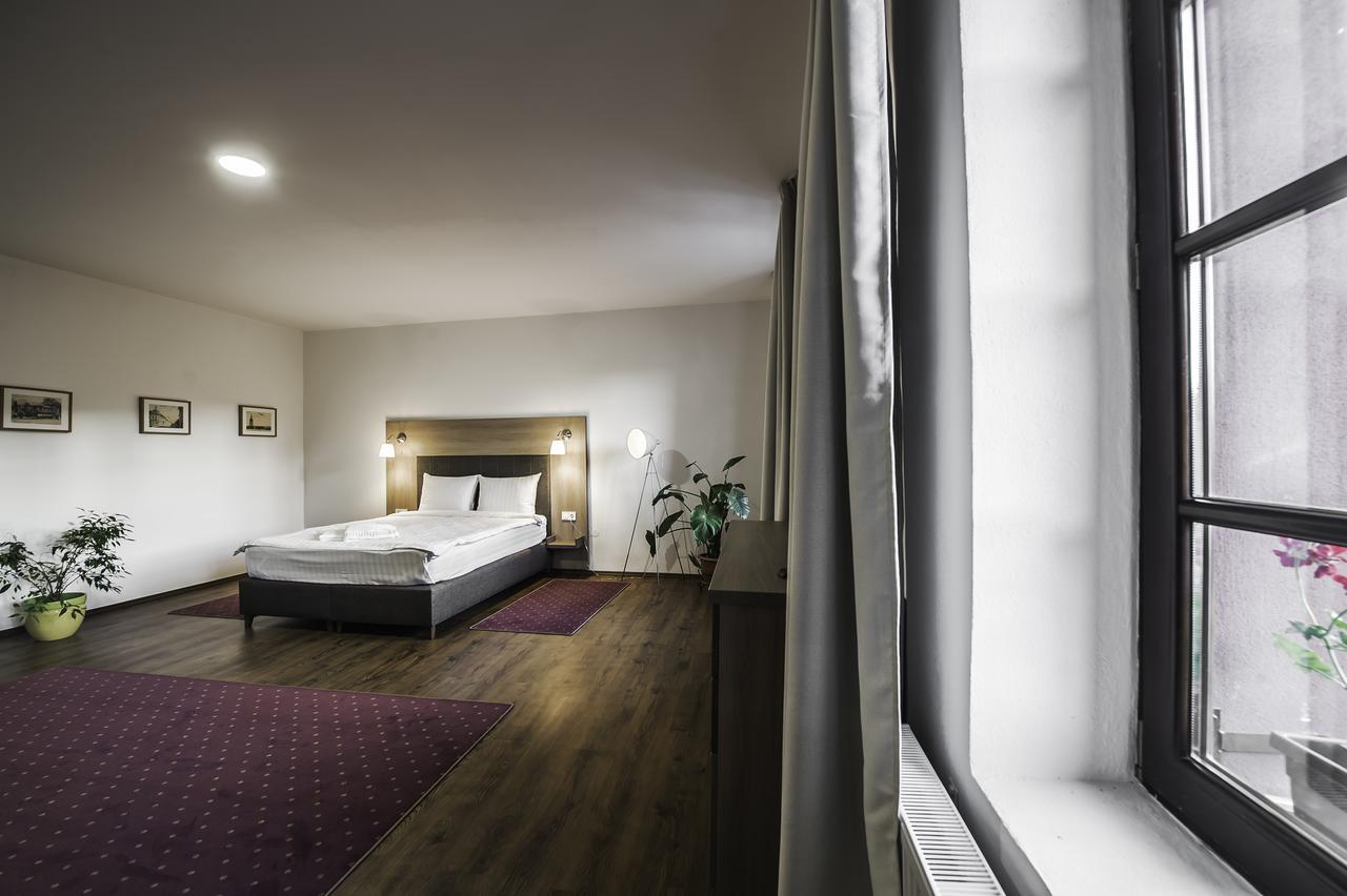 Bed and Breakfast Teatro Sibiu Exterior foto